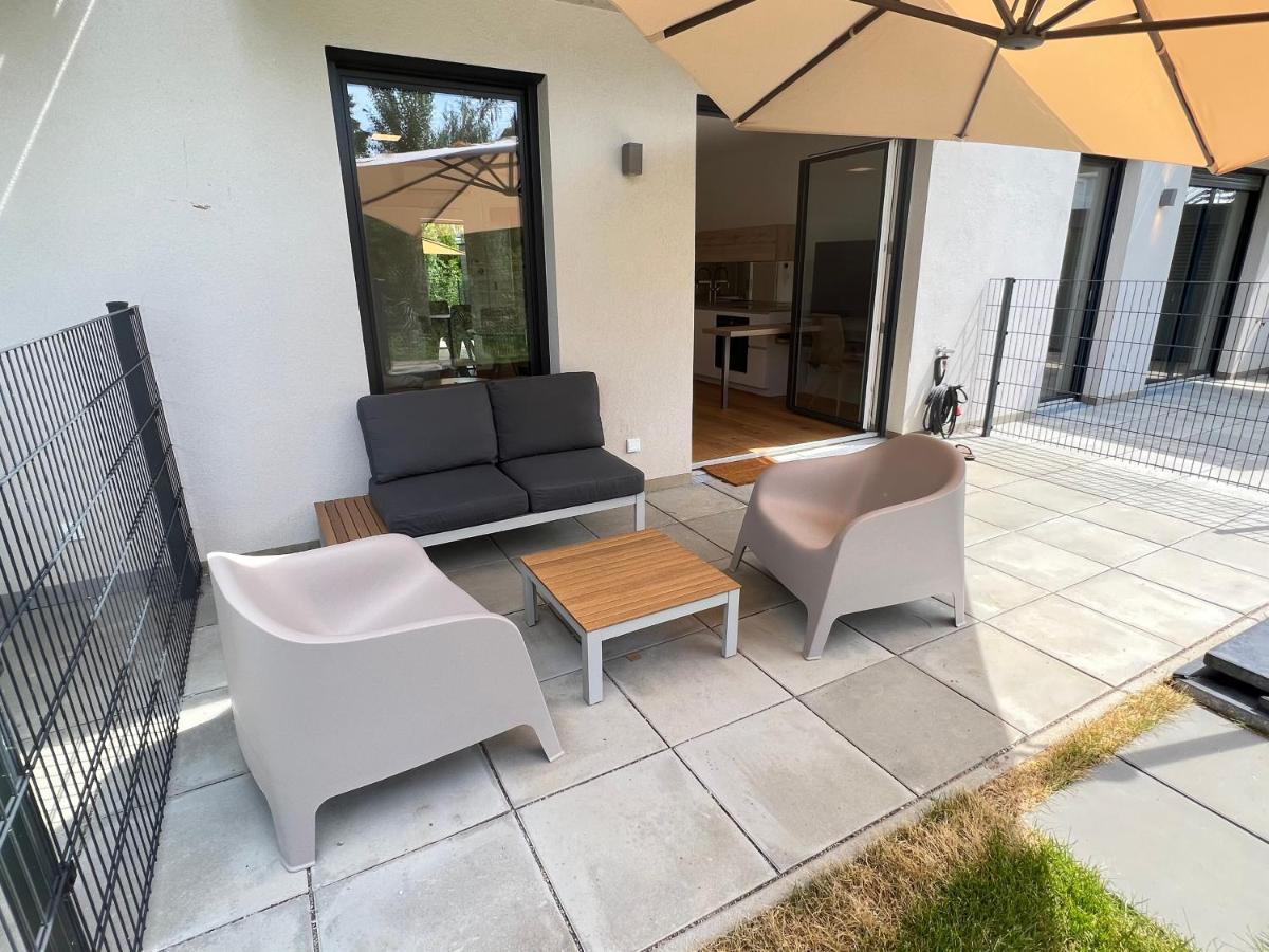 25H Spa-Residenz Best Sleep Privat Garden & Pools Neusiedl am See Εξωτερικό φωτογραφία