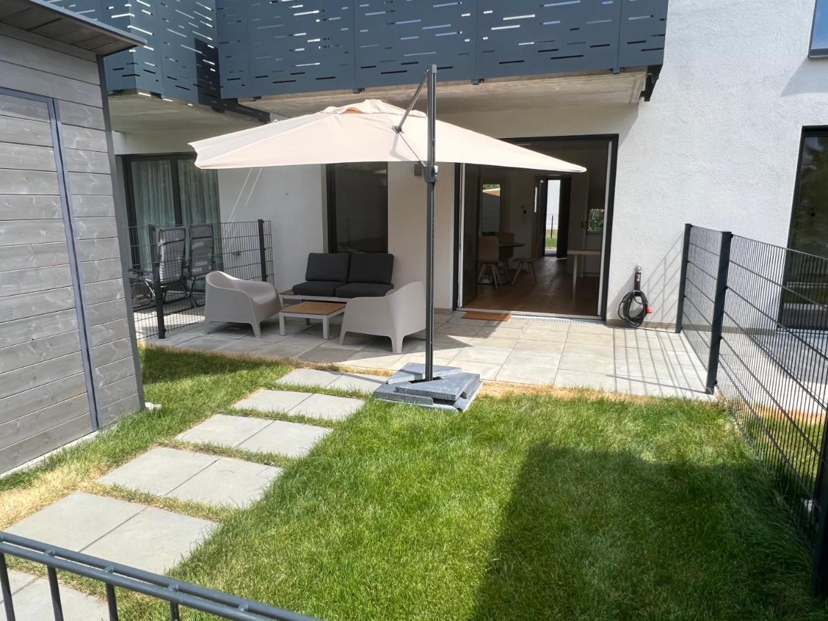 25H Spa-Residenz Best Sleep Privat Garden & Pools Neusiedl am See Εξωτερικό φωτογραφία