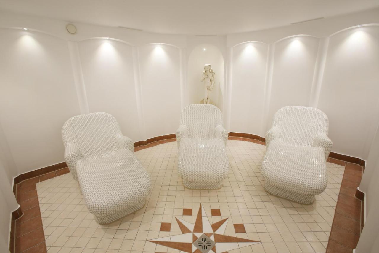 25H Spa-Residenz Best Sleep Privat Garden & Pools Neusiedl am See Εξωτερικό φωτογραφία