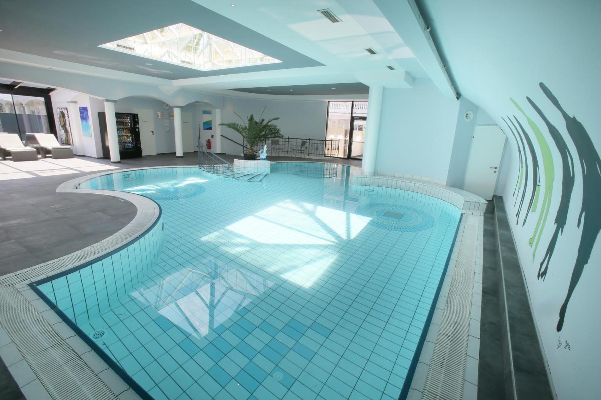 25H Spa-Residenz Best Sleep Privat Garden & Pools Neusiedl am See Εξωτερικό φωτογραφία