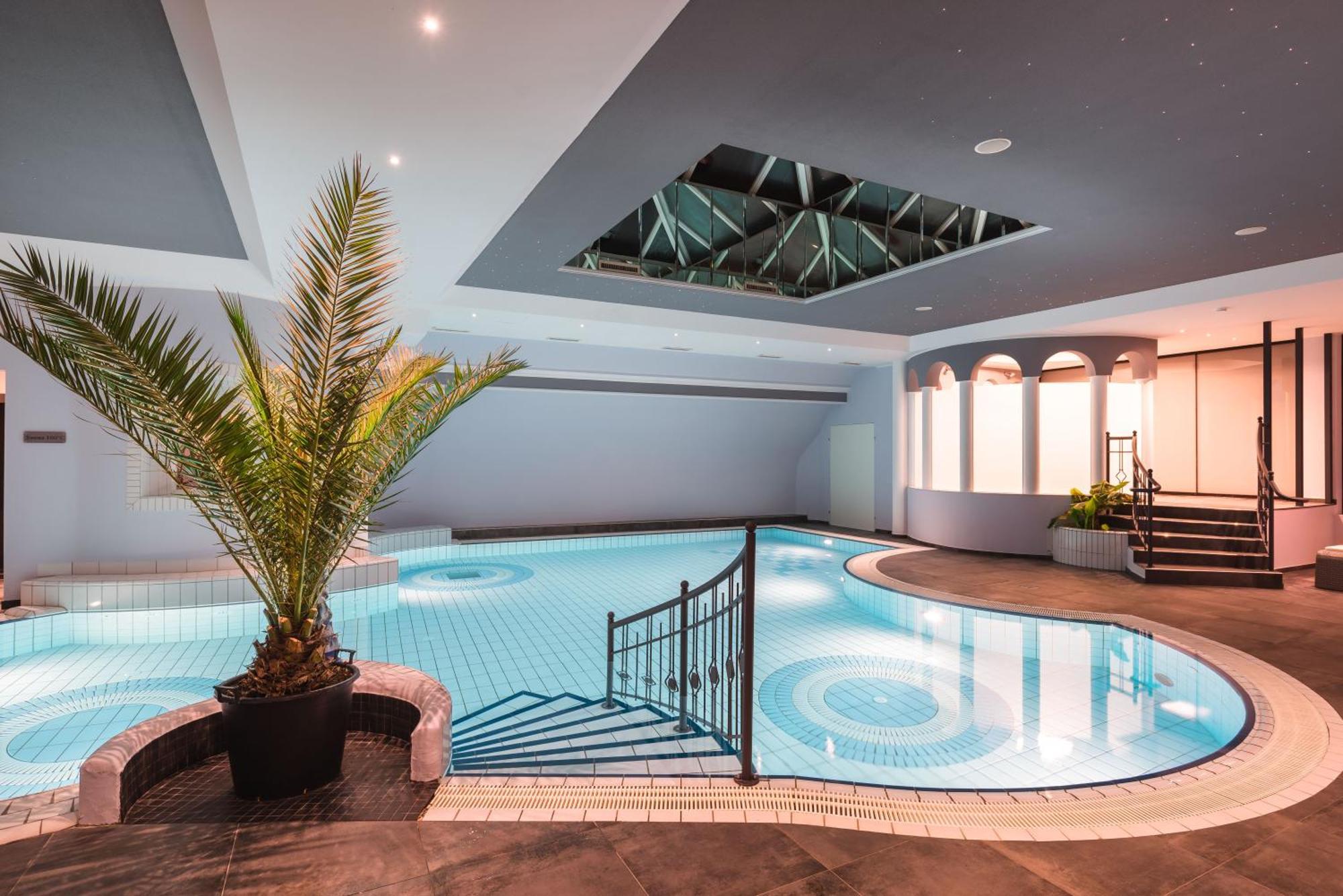 25H Spa-Residenz Best Sleep Privat Garden & Pools Neusiedl am See Εξωτερικό φωτογραφία